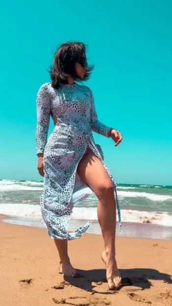 NAILA - BEACHWEAR