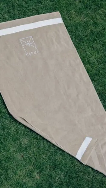 BEIGE BEACH TOWEL