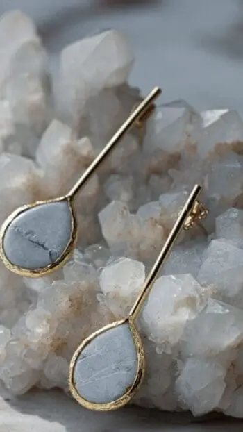 Earthy Magnesite Drops