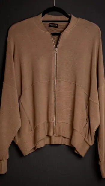 URBAN ZIP JACKET