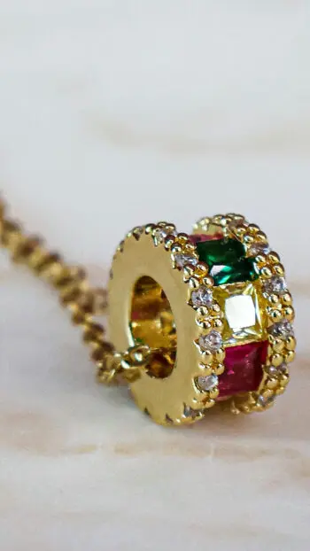 RAINBOW GEM NECKLACE