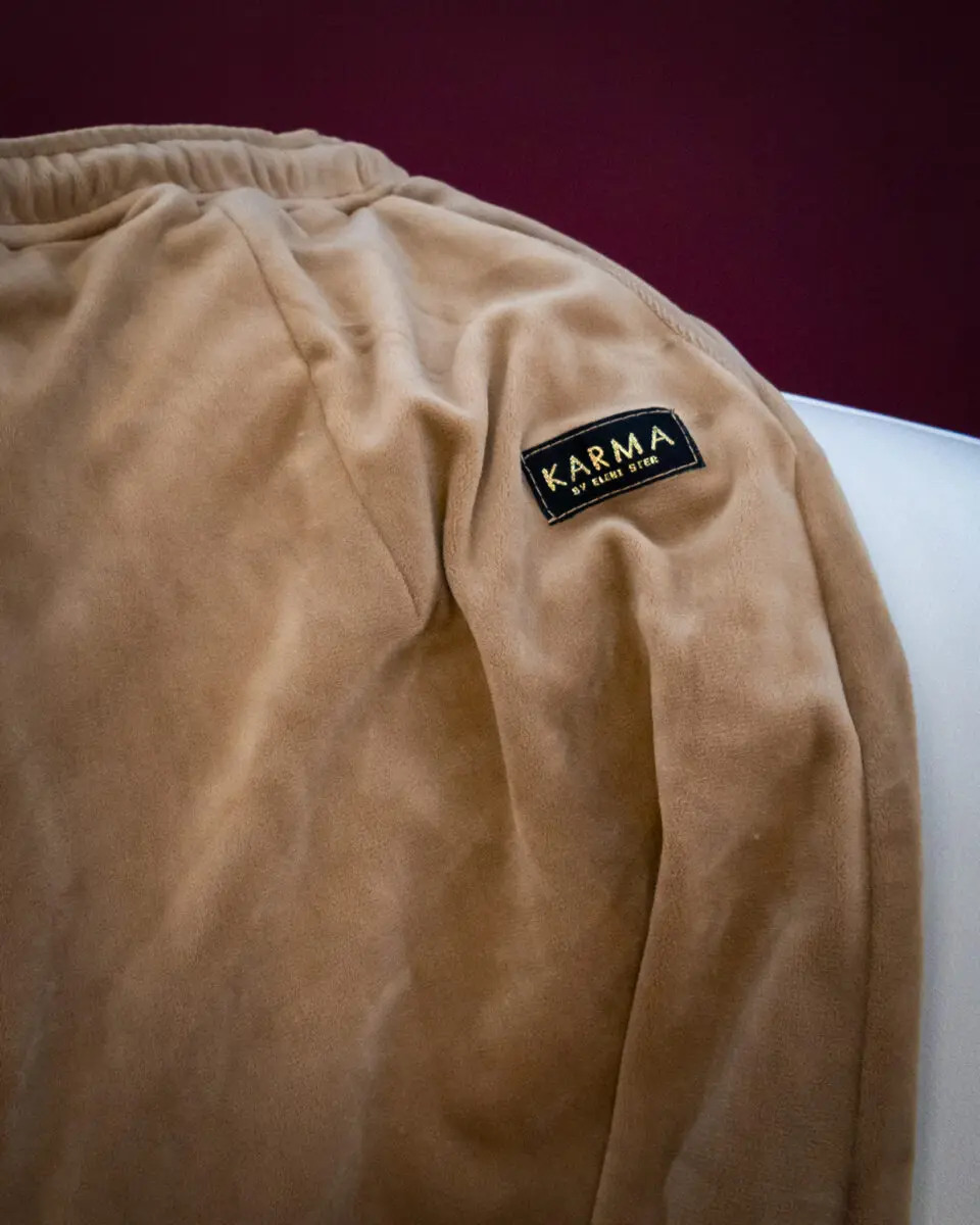 Untitled-1_0005_Layer 9