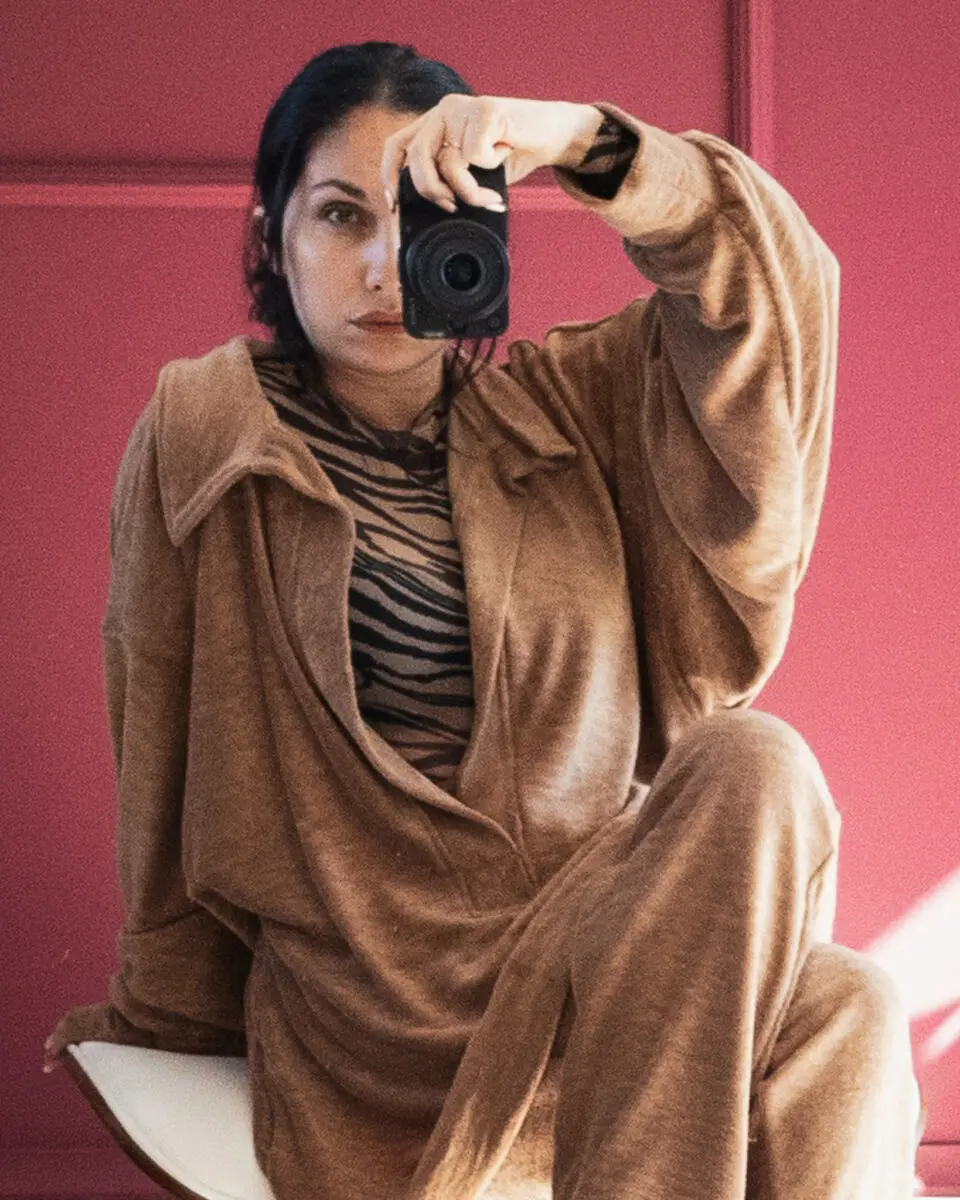 Untitled-2_0049_Layer 10