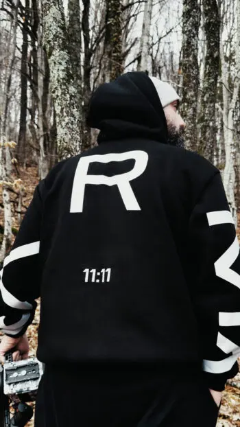 11:11 SIGNATURE HOODIE