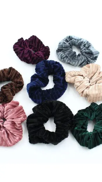 VELOUR SCRUNCHIE