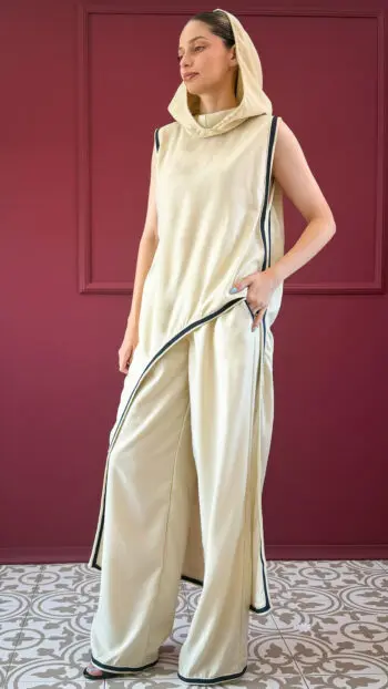 HOOD TUNIC