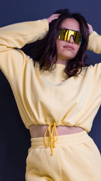 COLOR POP CROP SWEATSHIRT