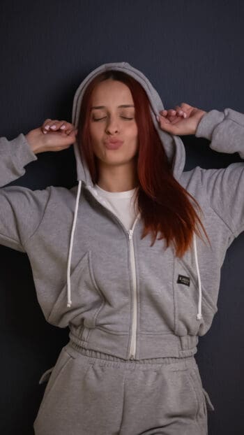GREY STREET HOODIE
